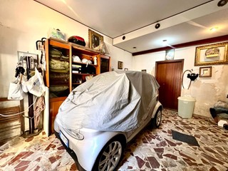 Bilocale in Vendita a Palermo, 50'000€, 38 m²