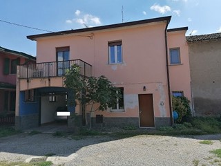 Casa Indipendente in Vendita a Dovera, 99'000&euro;, 115 m²