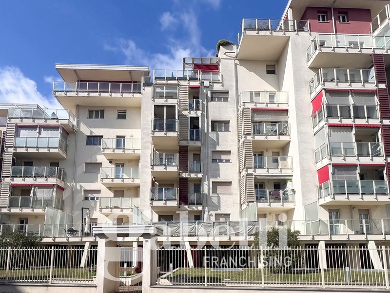 Trilocale in Vendita a Grugliasco, 185'000€, 70 m²