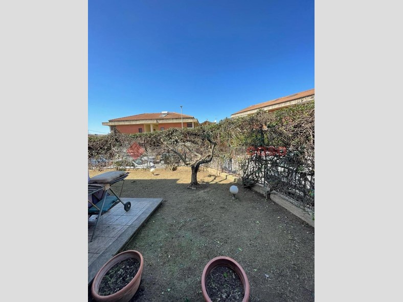 Trilocale in Vendita a Marino, 215'000€, 90 m²