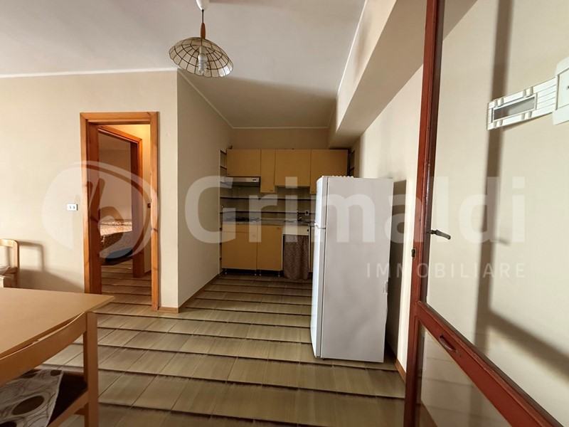 Bilocale in Vendita a Gioiosa Marea, 70'000€, 54 m², arredato