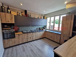 Quadrilocale in Vendita a Cerea, 145'000€, 115 m²