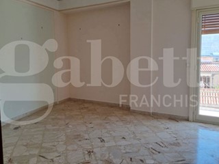 Quadrilocale in Vendita a Bagheria, 145'000€, 160 m²