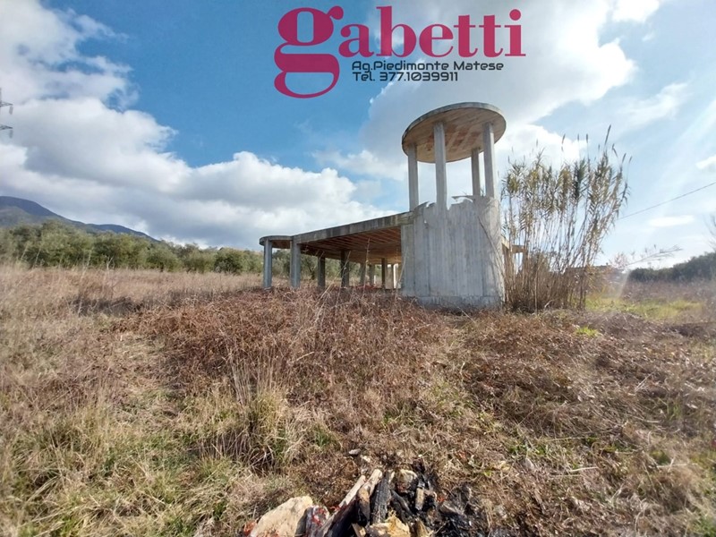 Villa in Vendita a Sant'Angelo d'Alife, 115'000€, 280 m²