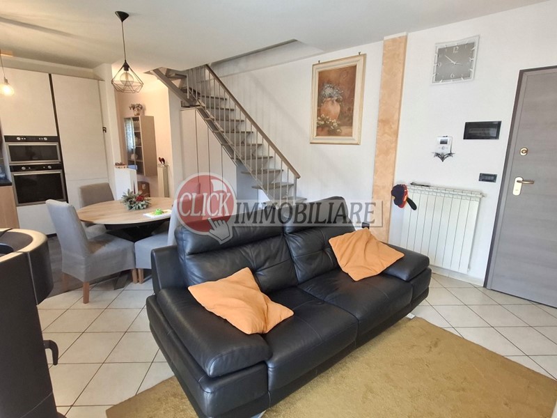 Appartamento in Vendita a Borgo San Lorenzo, 258'000€, 110 m², con Box