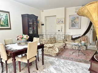 Quadrilocale in Vendita a Caltanissetta, 98'000€, 119 m²
