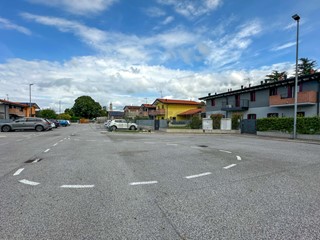 Appartamento in Vendita a Chiopris Viscone, 172'000€, 79 m²