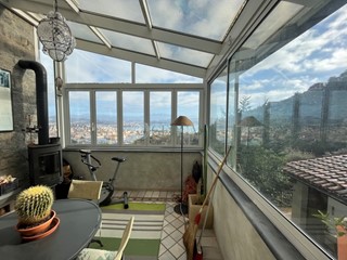 Casa Indipendente in Vendita a La Spezia, zona Periferia NORD/OVEST, 350'000&euro;, 120 m², arredato