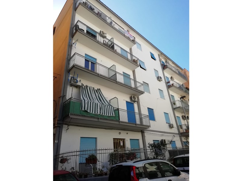 Bilocale in Vendita a Palermo, 70'000€, 60 m²