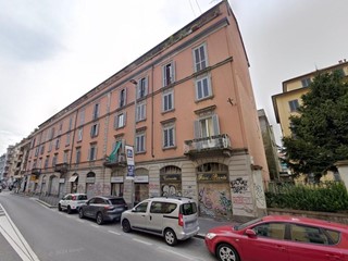 Negozio in Vendita a Milano, 70'800€, 63 m²
