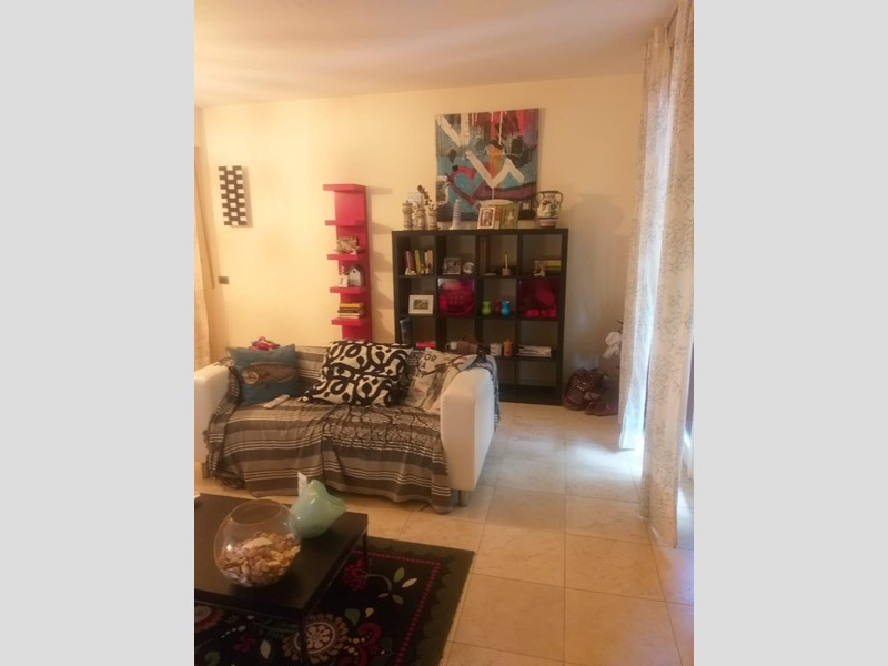 Villetta a schiera in Vendita a Massa, zona Marina di Massa, 450'000&euro;, 100 m², arredato