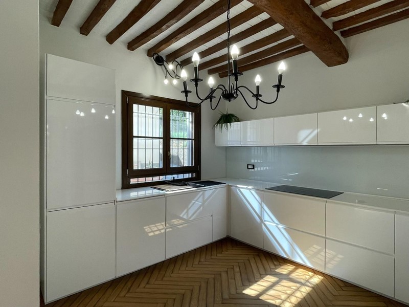 Casa Indipendente in Vendita a San Miniato, zona Ponte a Egola, 260'000€, 106 m², arredato