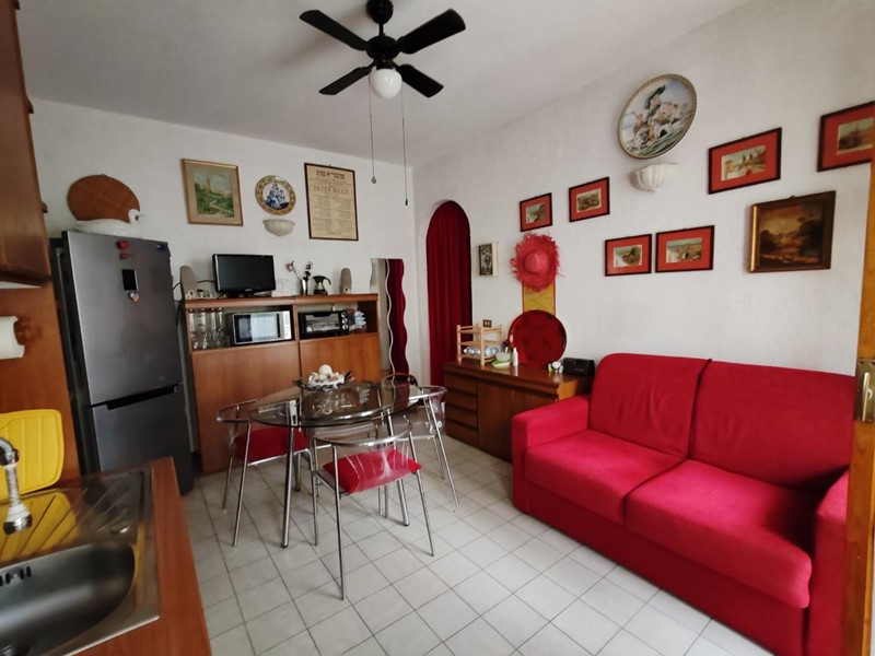 Bilocale in Vendita a Massa, zona Marina di Massa, 150'000&euro;, 40 m², arredato