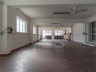 Capannone in Affitto a Cerreto Guidi, 750€, 130 m²