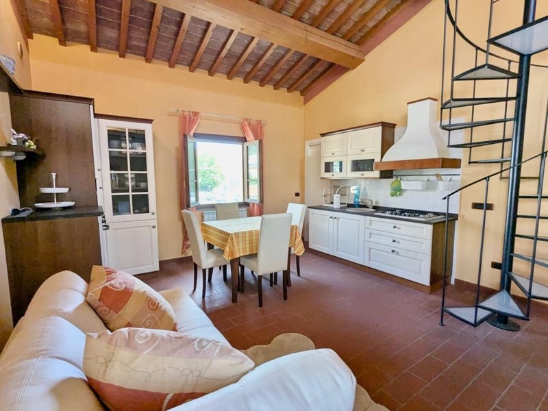 Trilocale in Vendita a San Giuliano Terme, zona Pontasserchio, 185'000€, 80 m², arredato