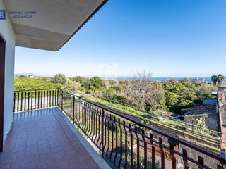 Appartamento in Vendita a Acireale, 129'000&euro;, 157 m²