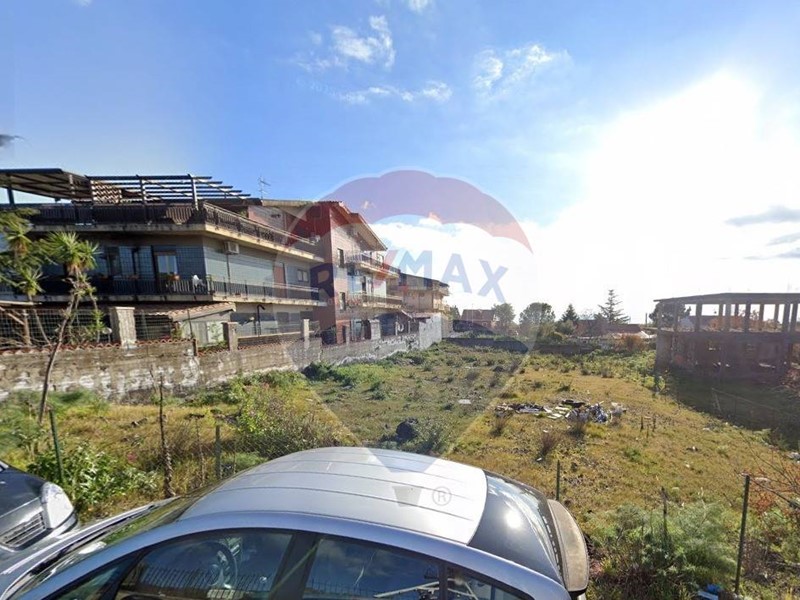 Terreno edificabile in Vendita a Belpasso, 30'000€, 1040 m²