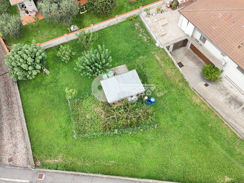 Terreno edificabile in Vendita a Travagliato, 120'000€, 470 m²