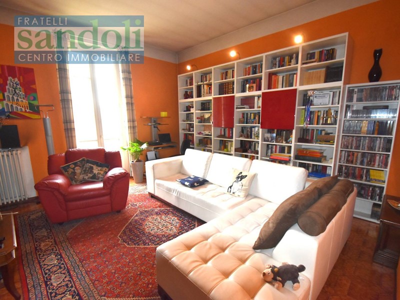 Quadrilocale in Vendita a Vercelli, 70'000€, 110 m²
