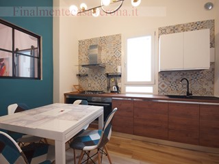 Trilocale in Affitto a Verona, 1'400€, 80 m²