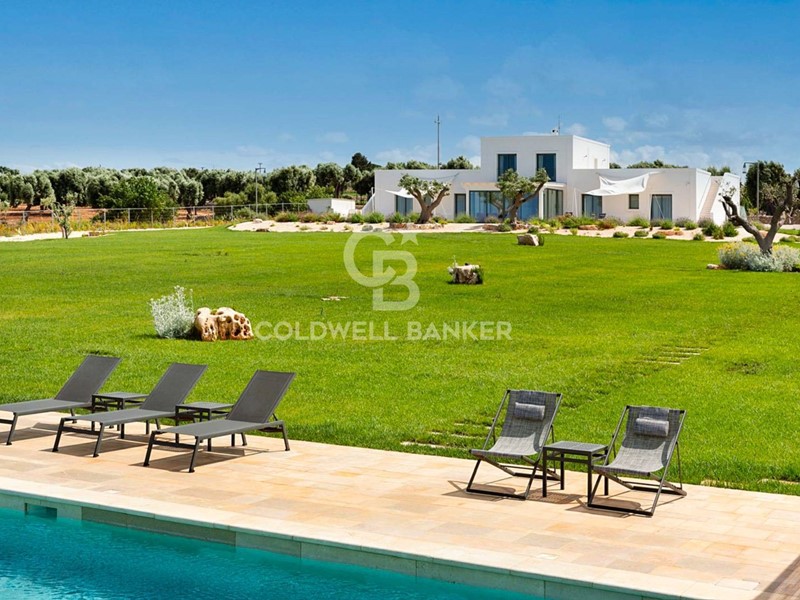 Villa in Vendita a Polignano a Mare, 430 m²