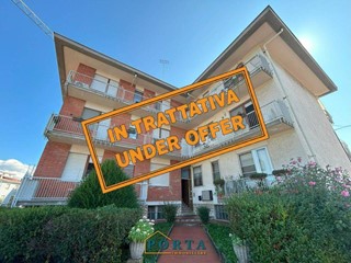 Trilocale in Vendita a Carrù, 78'000€, 83 m²