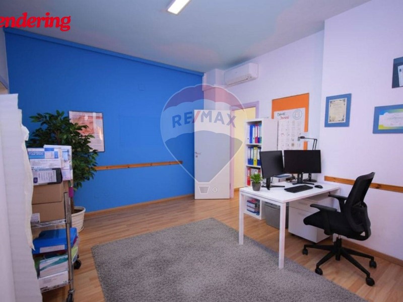 Appartamento in Vendita a Livorno, 165'000€, 150 m²