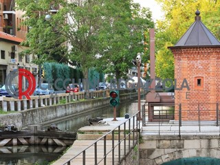 Negozio in Affitto a Milano, 3'000€, 78 m²