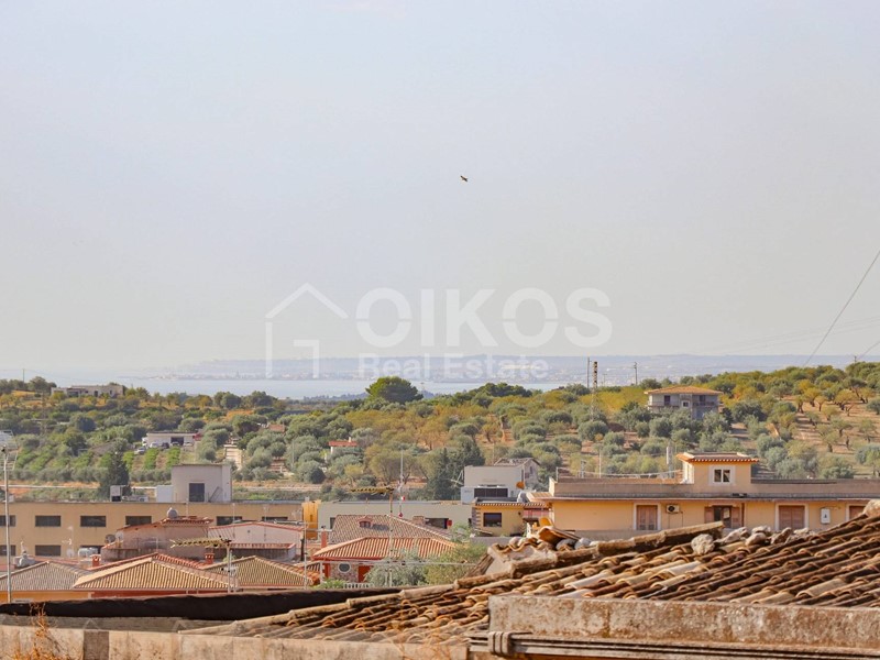 Casa Indipendente in Vendita a Noto, 290'000€, 210 m²
