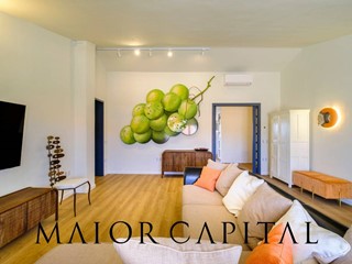 Appartamento in Vendita a Olbia, 1'040'000€, 218 m²