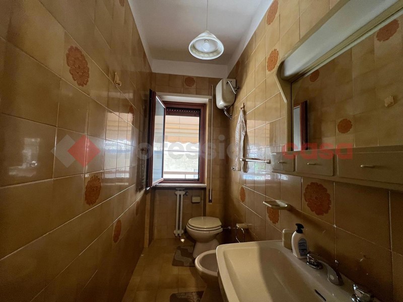 Trilocale in Vendita a Cassino, 132'000€, 90 m²