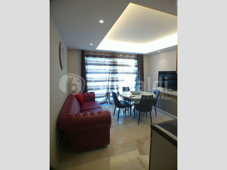 Trilocale in Vendita a Trani, 350'000&euro;, 80 m²