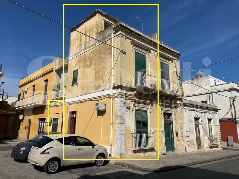 Casa Indipendente in Affitto a Avola, 500€, 75 m²