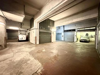 Box in Vendita a Roma, 105'000€, 45 m²