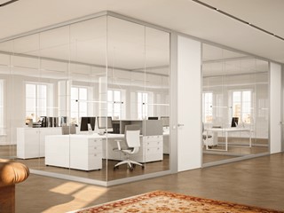 Ufficio in Affitto a Prato, 180 m², con Box