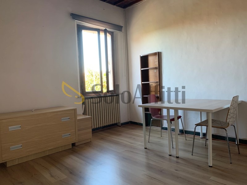 Quadrilocale in Affitto a Siena, zona Porta Pispini, 780€, 80 m², arredato