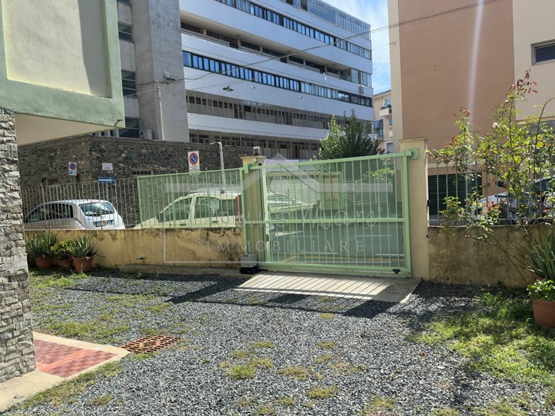 Appartamento in Vendita a Albissola Marina, 360'000€, 114 m², con Box
