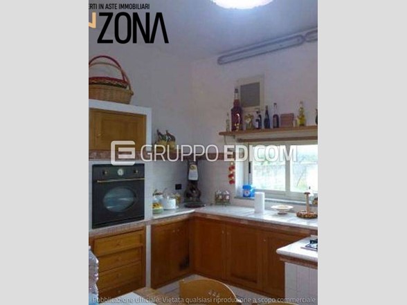 Quadrilocale in Vendita a Siderno, 34'819€, 201 m²