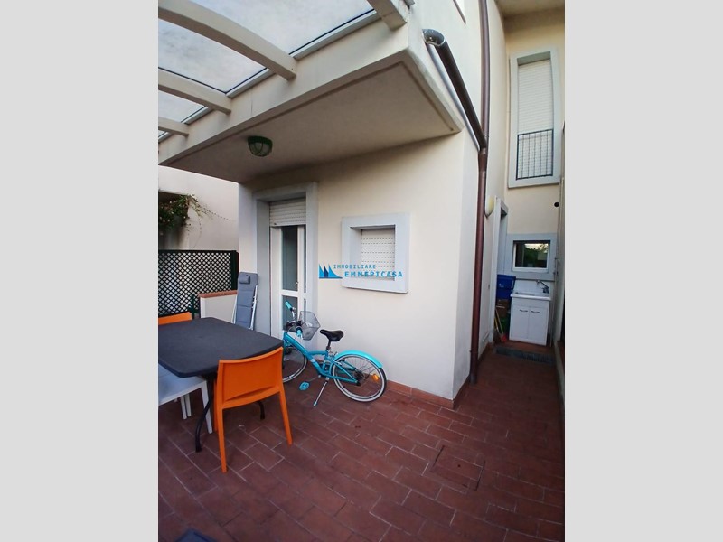 Villetta a schiera in Vendita a Massa, zona Poveromo, 320'000&euro;, 100 m², arredato