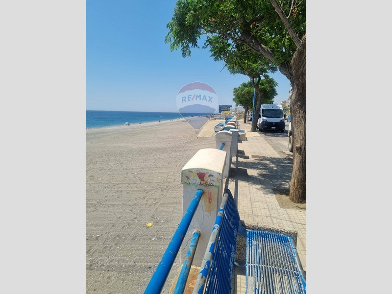 Trilocale in Vendita a Alì Terme, 115'000€, 70 m²