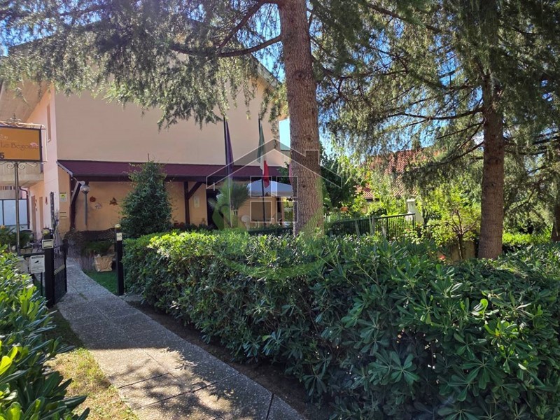 Villetta a schiera in Vendita a Ascoli Piceno, 399'000€, 251 m²