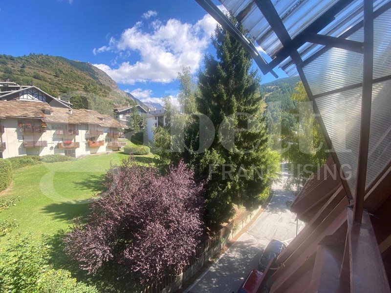 Attico in Affitto a Bardonecchia, 800€, 65 m², arredato