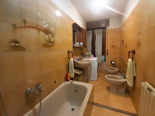 Trilocale in Vendita a Castellanza, 130'000€, 90 m²