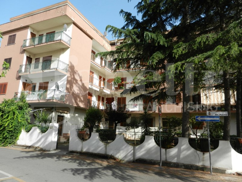 Appartamento in Vendita a Scalea, 108'000€, 101 m², arredato