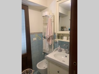 Quadrilocale in Affitto a Aci Castello, 660€, 98 m²