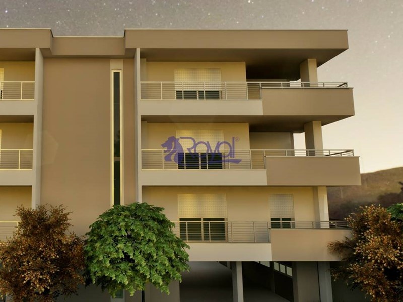 Trilocale in Vendita a Parabiago, 249'000€, 80 m²