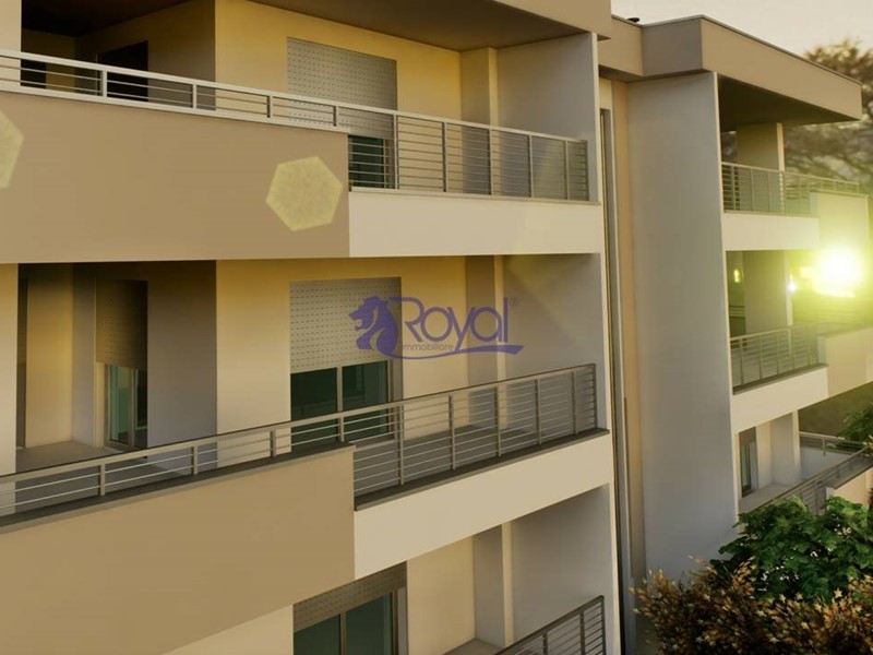 Trilocale in Vendita a Parabiago, 255'000€, 80 m²