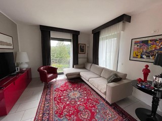 Casa Semi Indipendente in Vendita a Poggibonsi, 440'000€, 135 m²