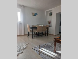 Casa Semi Indipendente in Vendita a Arcola, zona Romito Magra, 150'000€, 122 m², arredato