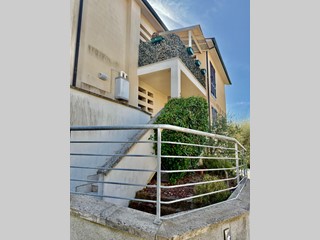 Quadrilocale in Vendita a Santa Maria a Monte, 160'000€, 80 m², con Box